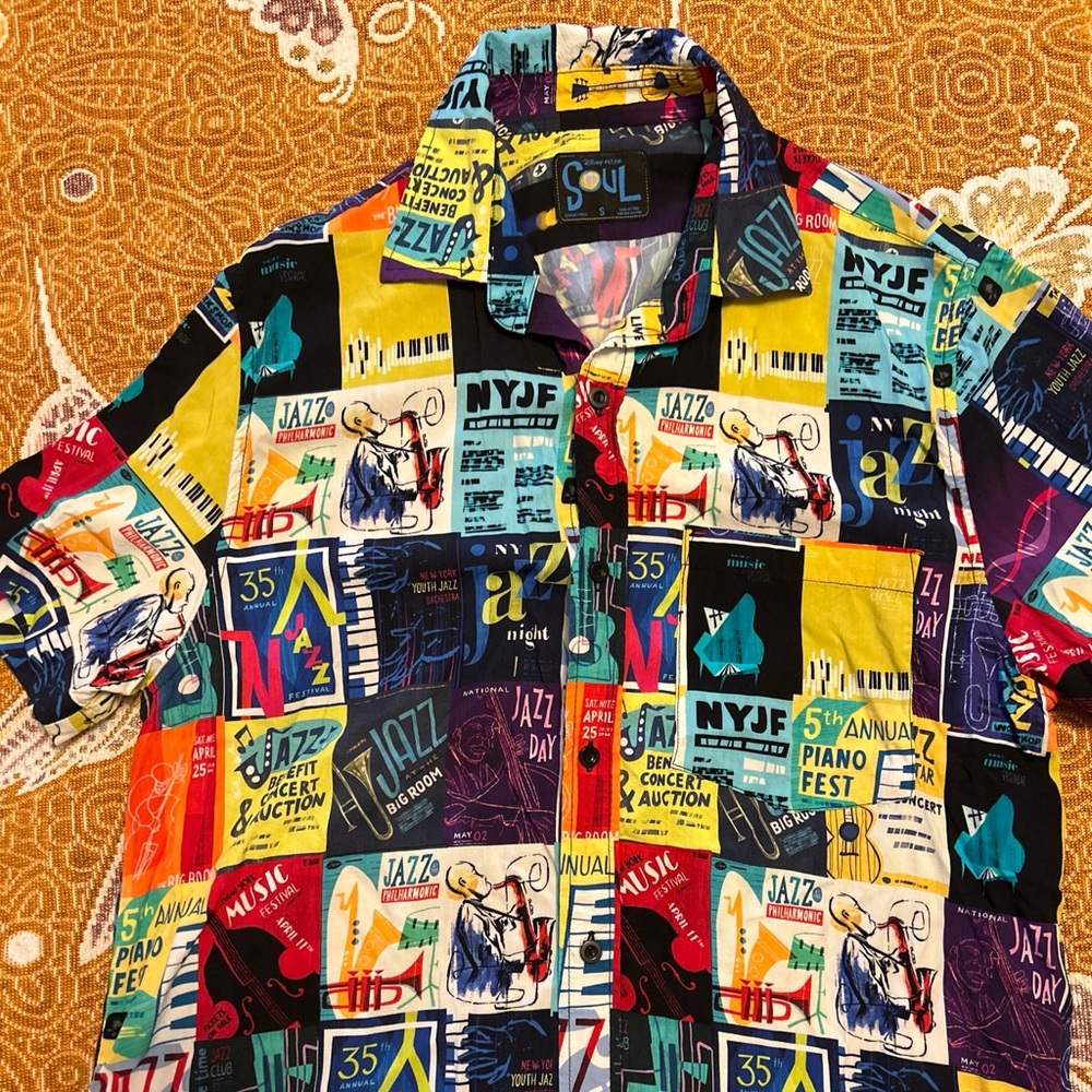 Disney Store Men's Small Pixar's Soul Woven Rayon Jazz Shirt.